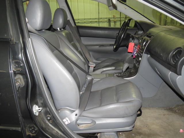 2003 mazda 6 front passenger seat belt & retractor only gray