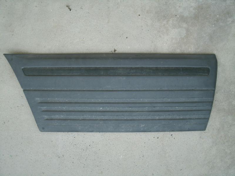 1995 jeep grand cherokee laredo rear r/h passenger door side cladding panel