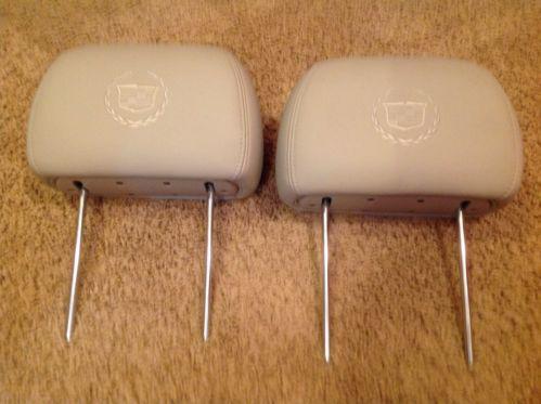 2005 cadillac escalade evs lot of 2 headrest shale like new