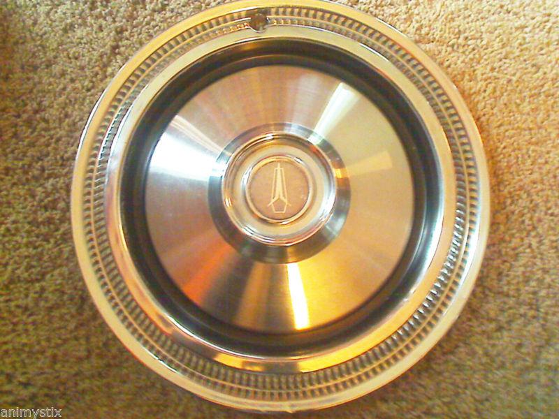 70s plymouth fury i ii iii volare valiant mopar dodge 14" hubcap wheel cover