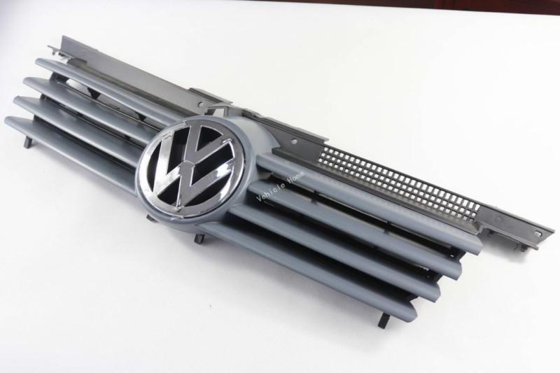 Front upper center grille grill for vw jetta mk4 bora 1999-2004 1j5 853 651 l