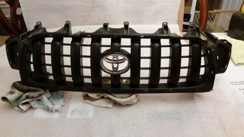 2001 2002 2003 2004 toyota tacoma grill oem 01 02 03 04