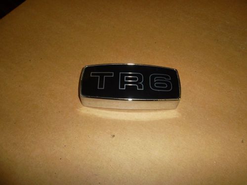 1969-1976 triumph tr6 grille emblem medallion