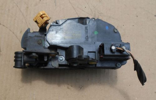 2002-2007 saturn vue 4dr rh front  door power latch/lock actuator     - used