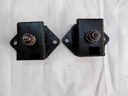 New heavy duty motor mounts for mahindra jeep cj340,cj540 with peugeot xdp 4.90