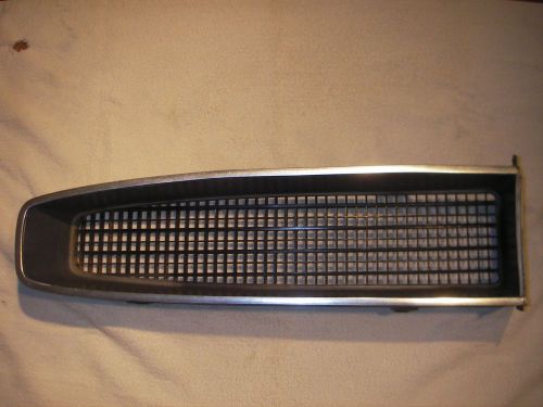 1966 pontiac lemans tempest rh grille w/trim.