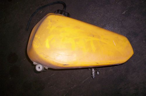 1980 yamaha yz  250 gas tank/cap/petcock- 1980,1981- yz250 ahrma  ░▒▓▀▄▀▄▓▒░