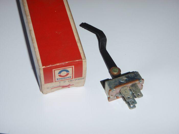 Nos gm delco ac blower fan switch 69 70 71 72 pontiac grand prix new oem 7310008