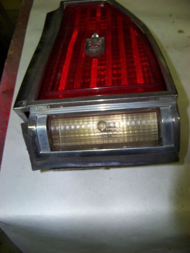 1981-1986 chevrolet monte carlo tail light,rh