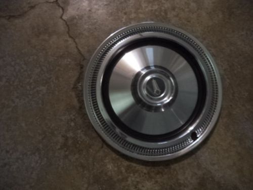 Ford lincon vintage hub cap