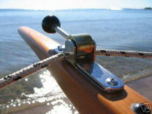 Sailboat tillerlock, tiller lock your rudder