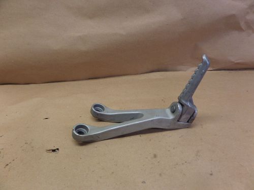 2001 kawasaki ninja zx600r rear left foot peg