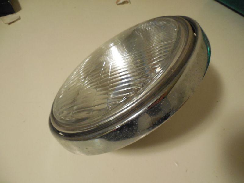 Headlight for a 1981 gl1100 goldwing honda - good condition -used