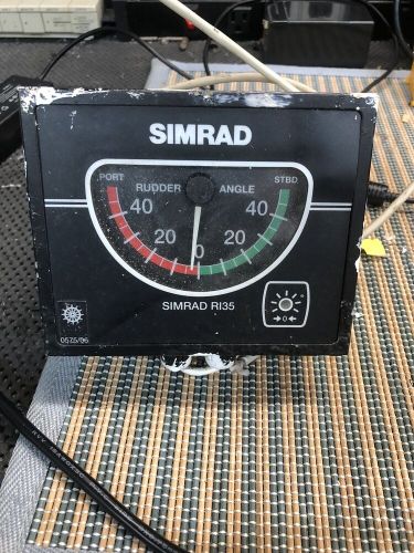 Simrad ri35 rudder indicator