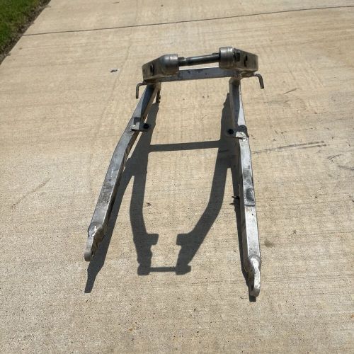 2002 honda cr125 subframe rear sub frame seat support 50200-kz4-l40