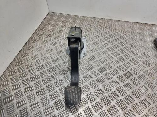 Mercedes-benz sprinter 5-t van 906 clutch pedal 2012910282 2.20 23819180-