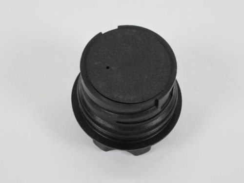 Oil cap  mopar  53032389ad