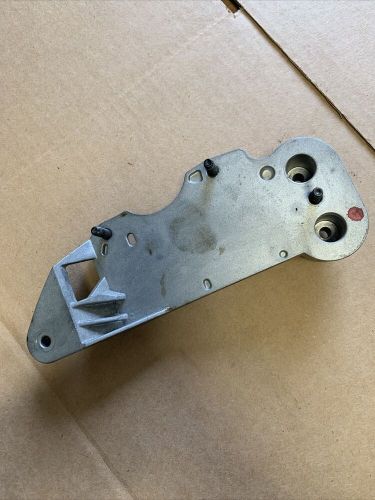 2007-2011 volvo xc90 a/c bracket 30715183 oem