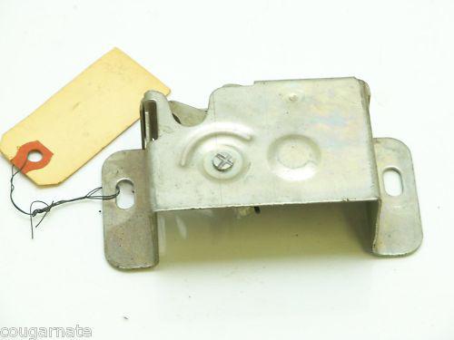 Nos 1967-72 ford torino storage compartment door latch