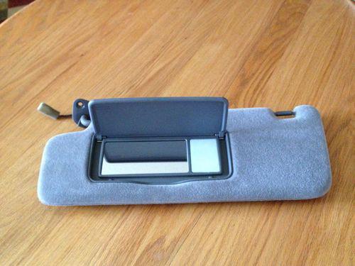 1999-2002 lexus rx300 left driver side sun visor gray grey light mirror