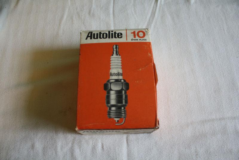 Autolite no. 35 spark plugs vintage nos complete box of 10 bendix/fram