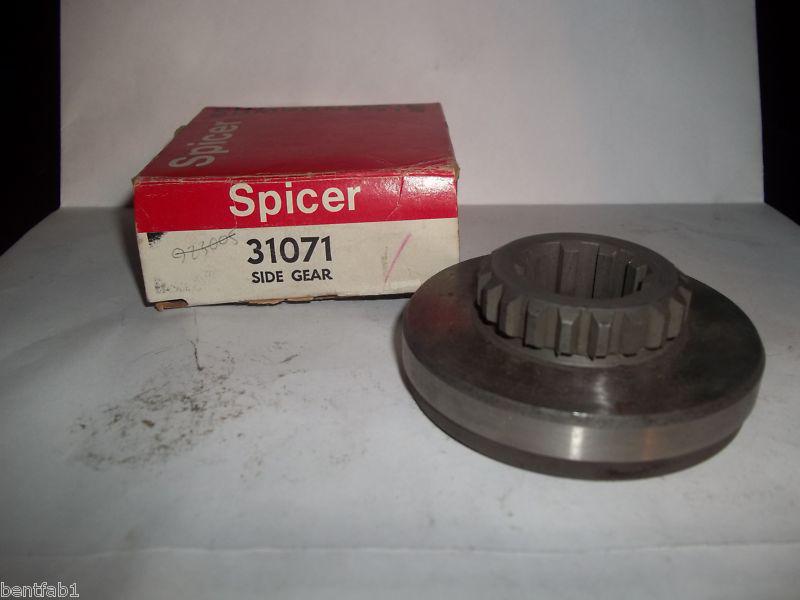 Dana spicer 31071 discontinued side gear new old stock