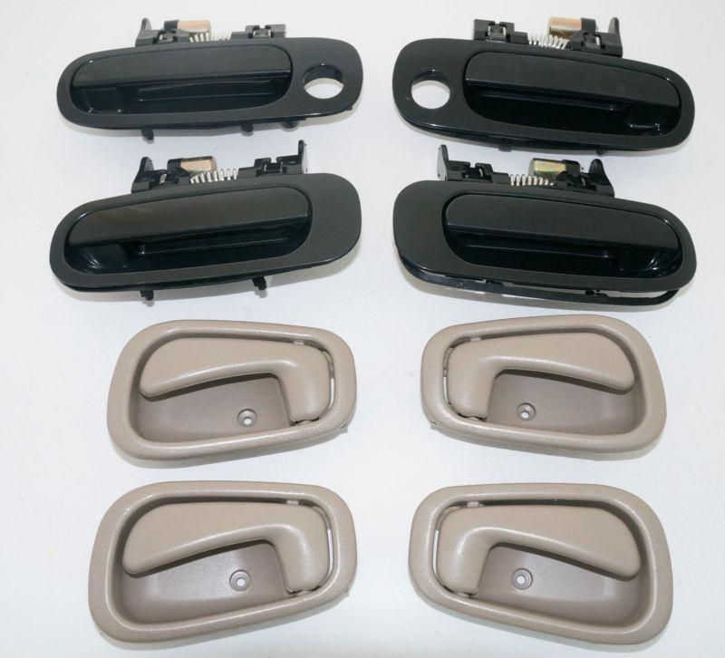 98-02 black outer outside door handle & corolla tan inner inside 8 piece kit set