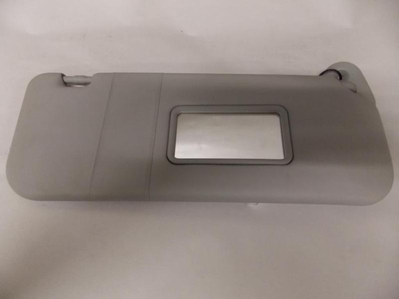 03-08 06 toyota corolla right passenger sun visor 2004 2005 2006 2007 2008 #4209