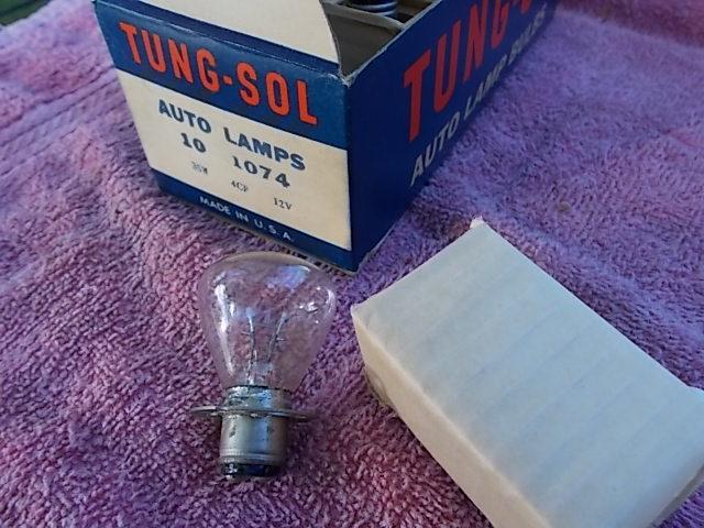 Vintage tung-sol 1074 6 volt spotlight bulb nos back up headlight nos ford merc 