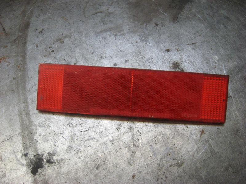 85 gl1200 ltd goldwing rear center lower reflector