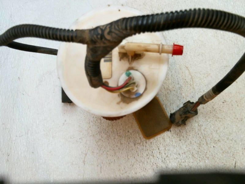 2002 mercury sable fuel pump 2524502