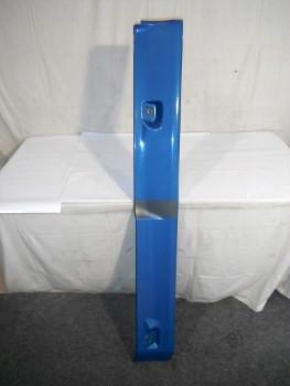 2002 mack vision side body panel (driver side)