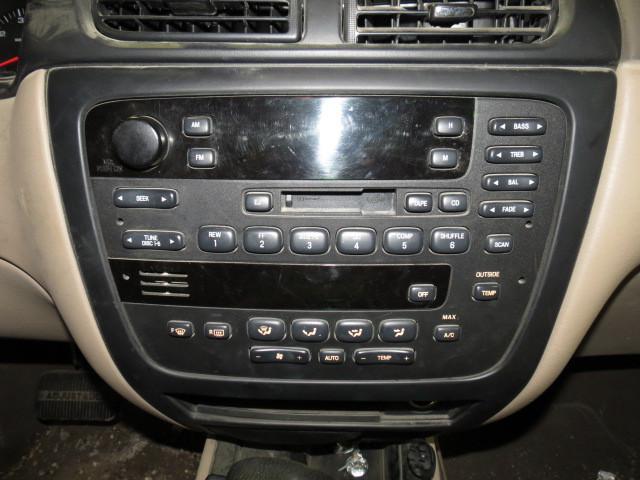 2002 ford taurus radio trim dash bezel 2533769