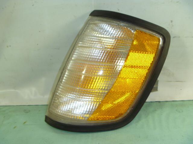 Genuine mercedes benz oem park light parking lamp turn signal e 300 420 500 320 