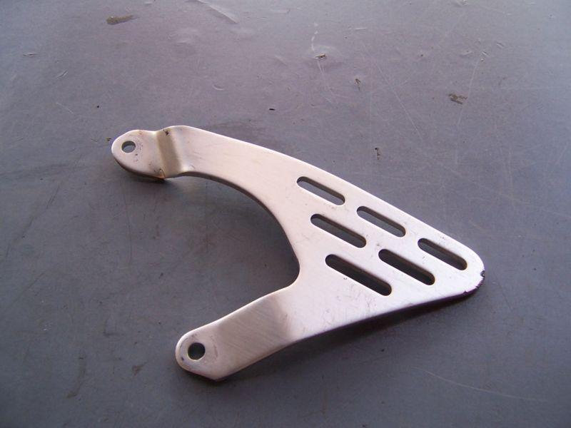 058 yamaha yzfr6 r6s yzf r6 03 04 05 heel guard