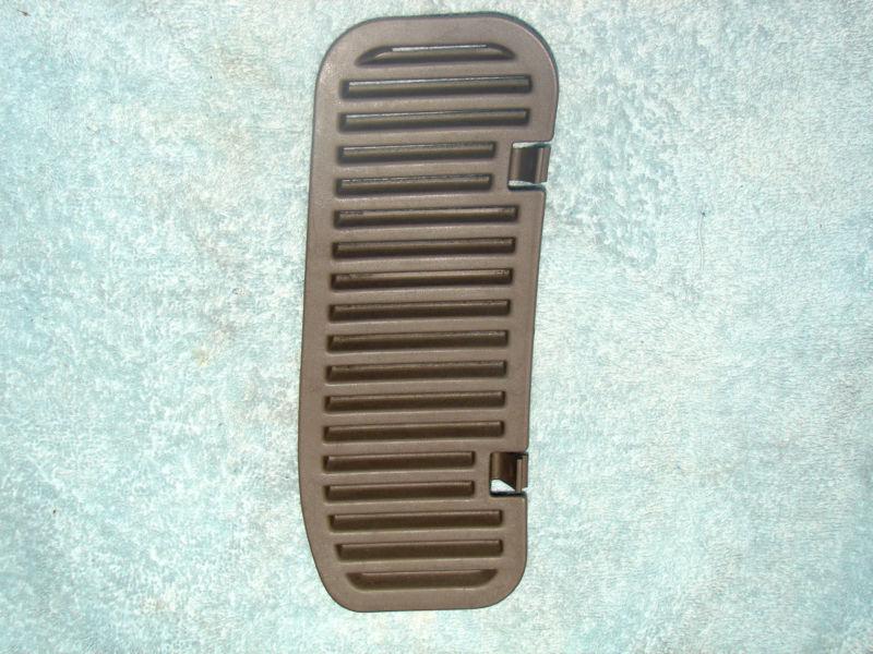 1998 99 00 01 02 forester tail light access cover door lh gold