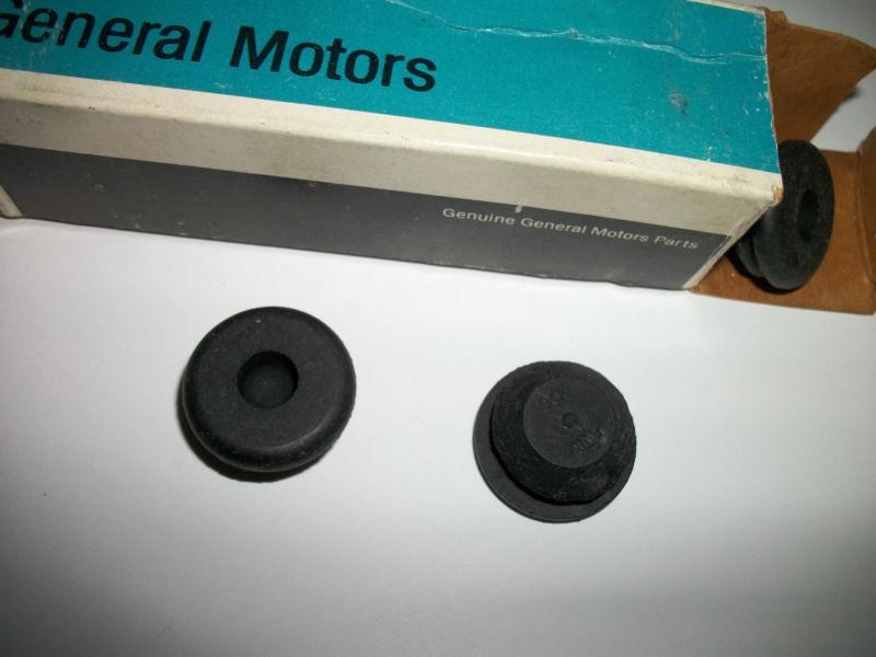 Nos gm wheel well & trunk side plugs!! camaro, nova, gto, 442, rs, ss, z28