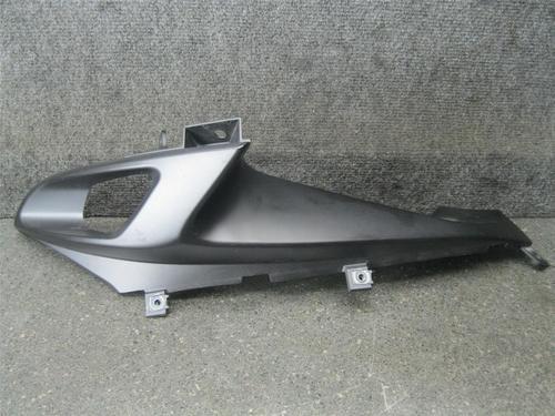 07 suzuki gsxr gsx-r 750 left air duct cover 70o