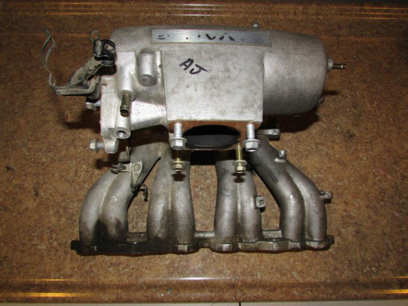 Toyota hilux tacoma 4runner t100 3rz 3rzfe 2.7l intake manifold plenum 1998, 98