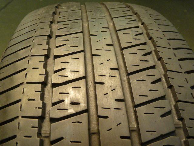 One bridgestone insignia se-200, 225/65/17 p225/65r17 225 65 17, tire # 44421 q