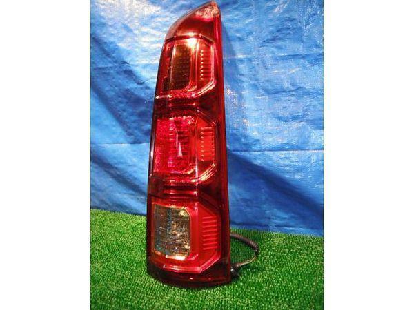 Honda crossroad 2007 rear right combination lamp [0015500]