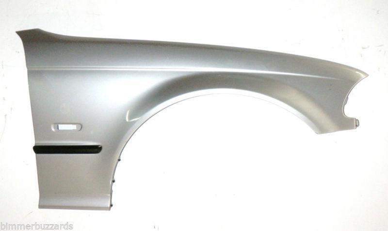 Bmw e46 99-01 sedan passenger right fender oem titan silver 330 325 323