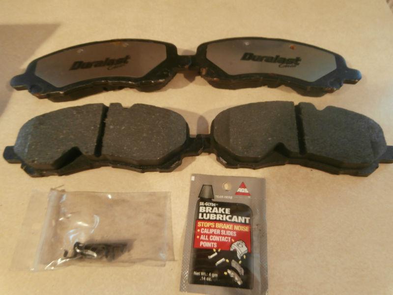 Duralast gold brake pads dg866  new in box