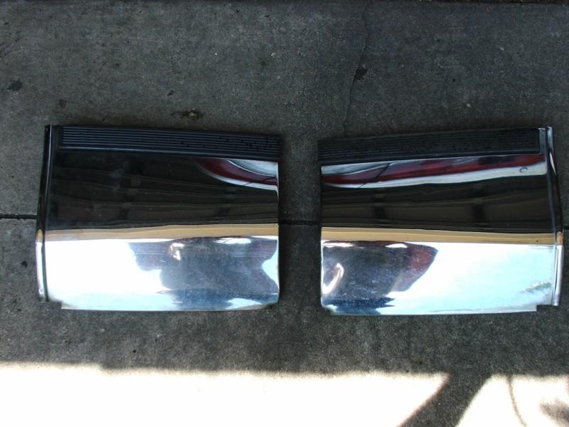 93-96 cadillac fleetwood front corner filler both sides