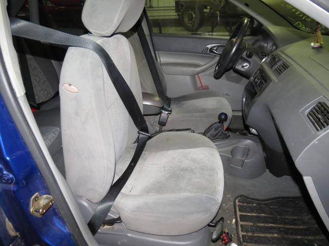 2005 ford focus front passenger seat belt & retractor only black