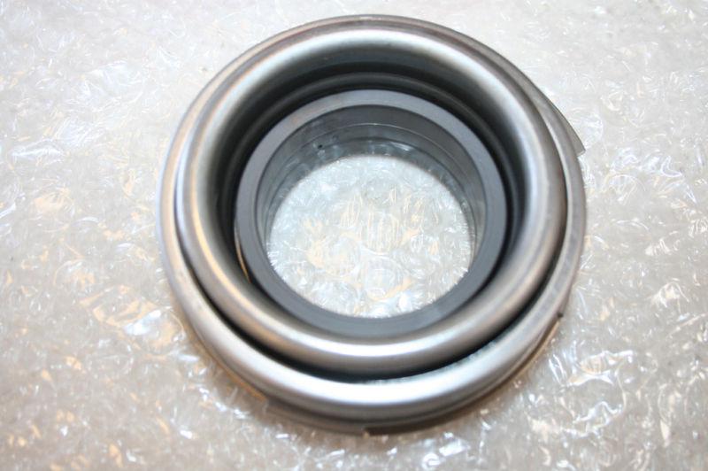 Mitsubishi fuso 2006 clutch release bearing me508933