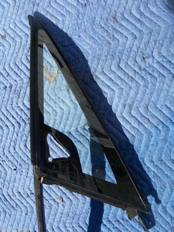 1990 reatta right door vent window quarter glass trim wear oem used