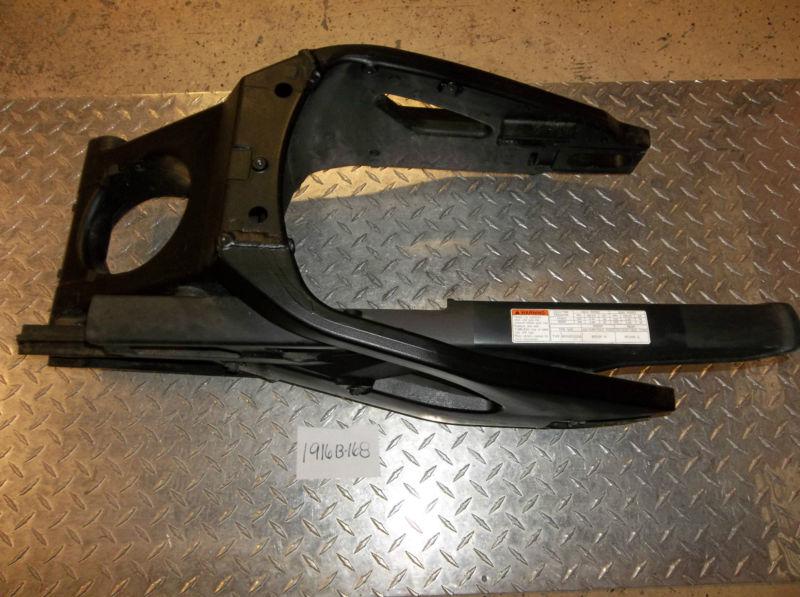 07 08 gsxr 1000 oem swing arm swingarm 