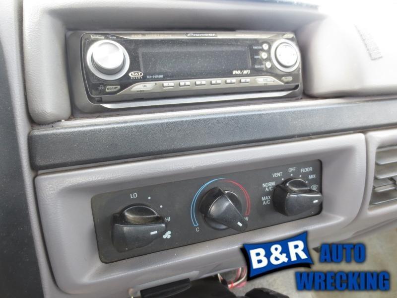 Radio/stereo for 96 ford f150 ~