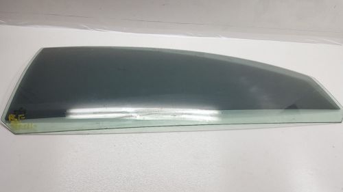 98-10 volkswagen beetle passenger door glass window